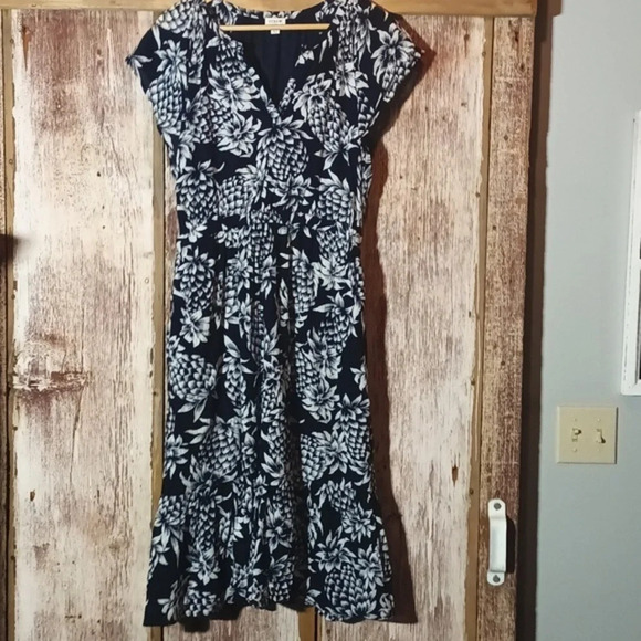 J Crew Navy Novelty Pineapple Print Pullover Pockets Covered Button 6 - Picture 5 of 13